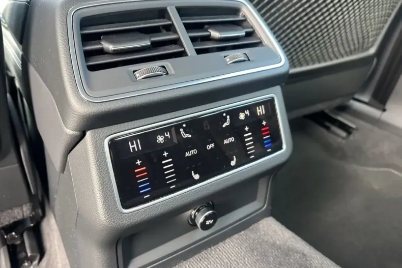 Audi A6 din 2023 cu 29.420 km - oferta AUD109451 - foto 22