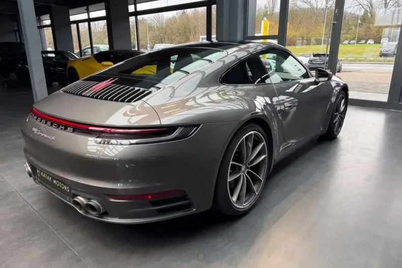 Porsche 992 din 2021 cu 48.412 km - oferta POR109460 - foto 5