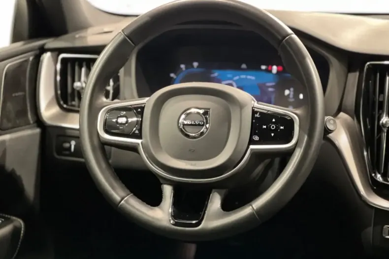 Volvo XC60 din 2021 cu 93.000 km - oferta VOL109465 - foto 25