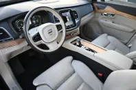 Volvo XC90 din 2021 cu 31.109 km - oferta VOL109470 - foto 1