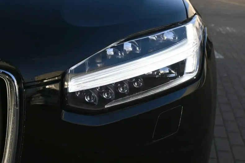 Volvo XC90 din 2021 cu 31.109 km - oferta VOL109470 - foto 12