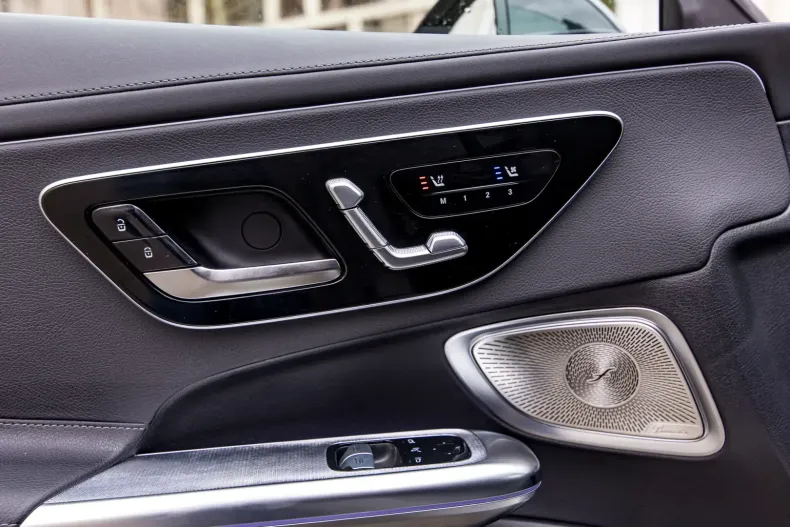 Mercedes-Benz CLE 300 din 2024 cu 12.000 km - oferta MER109471 - foto 19