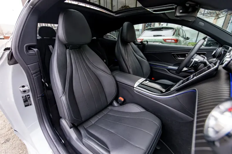 Mercedes-Benz CLE 300 din 2024 cu 12.000 km - oferta MER109471 - foto 35