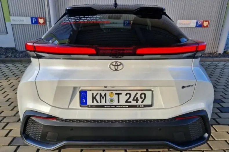 Toyota C-HR din 2024 cu 11.690 km - oferta TOY109473 - foto 5