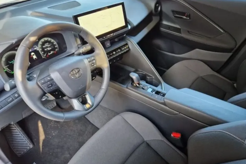 Toyota C-HR din 2024 cu 11.690 km - oferta TOY109473 - foto 6