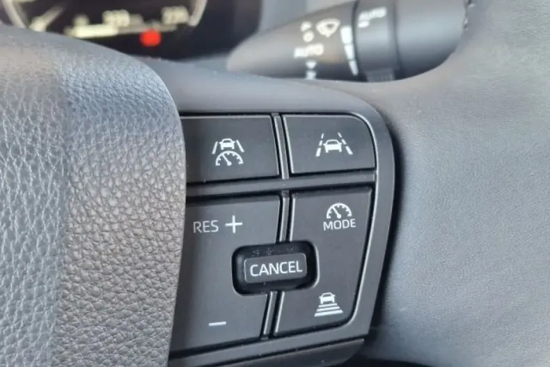 Toyota C-HR din 2024 cu 11.690 km - oferta TOY109473 - foto 9