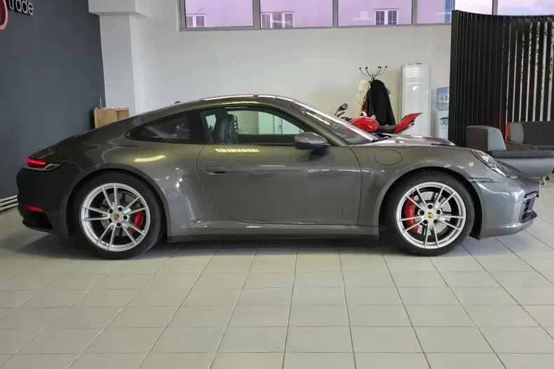 Porsche 911 din 2020 cu 18.500 km - oferta POR109482 - foto 7