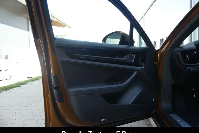 Porsche Panamera din 2025 cu 9.900 km - oferta POR109484 - foto 10