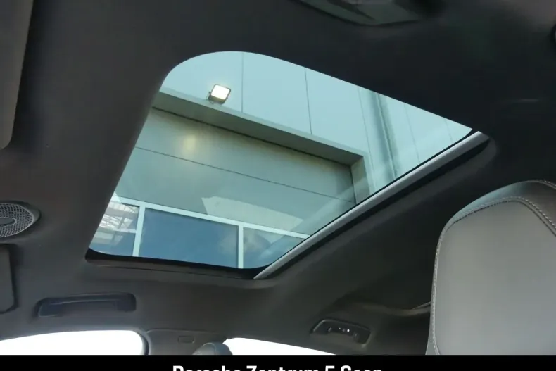 Porsche Panamera din 2025 cu 9.900 km - oferta POR109484 - foto 22