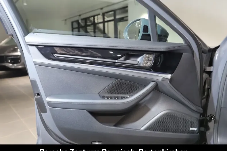 Porsche Panamera din 2025 cu 9.000 km - oferta POR109485 - foto 24