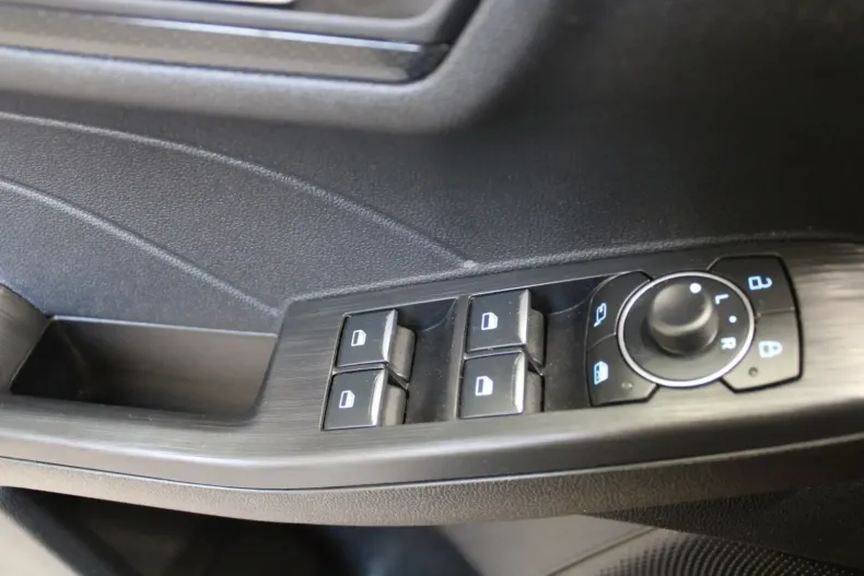 Ford Kuga din 2024 cu 9.240 km - oferta FOR109486 - foto 22