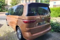 Volkswagen T7 Multivan din 2023 cu 18.968 km - oferta VOL109490 - foto 6