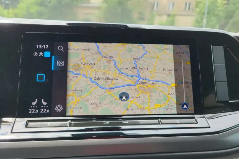 Volkswagen T7 Multivan din 2023 cu 18.968 km - oferta VOL109490 - foto 11