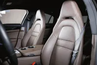 Porsche Panamera din 2023 cu 10.500 km - oferta POR109492 - foto 16