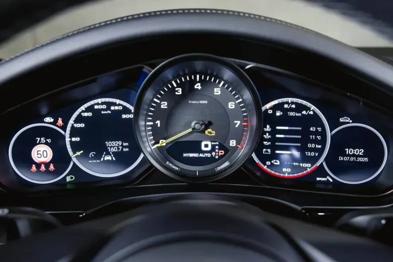 Porsche Panamera din 2023 cu 10.500 km - oferta POR109492 - foto 30