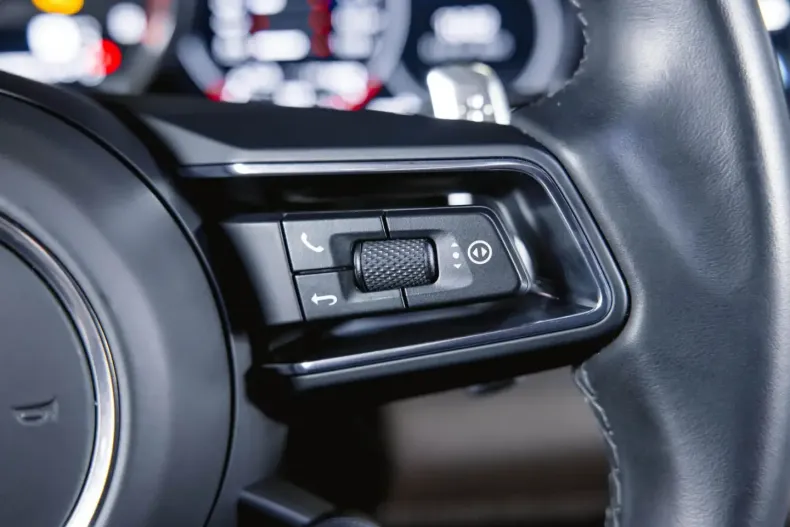 Porsche Panamera din 2023 cu 10.500 km - oferta POR109492 - foto 31