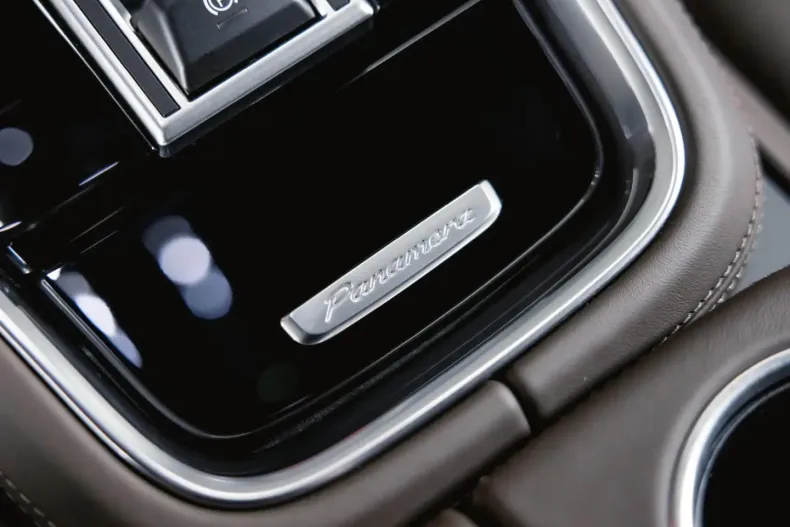 Porsche Panamera din 2023 cu 10.500 km - oferta POR109492 - foto 41