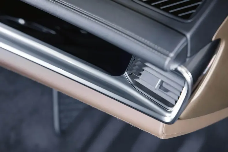 Porsche Panamera din 2023 cu 10.500 km - oferta POR109492 - foto 42