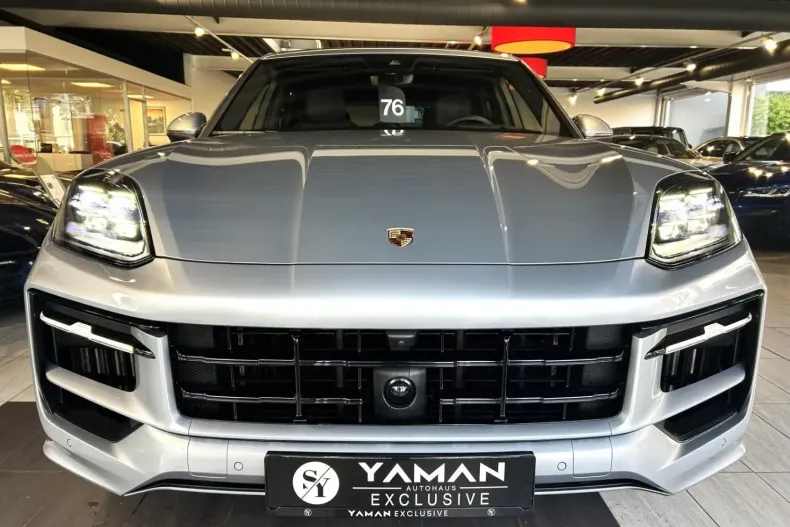 Porsche Cayenne din 2024 cu 13.233 km - oferta POR109495 - foto 8