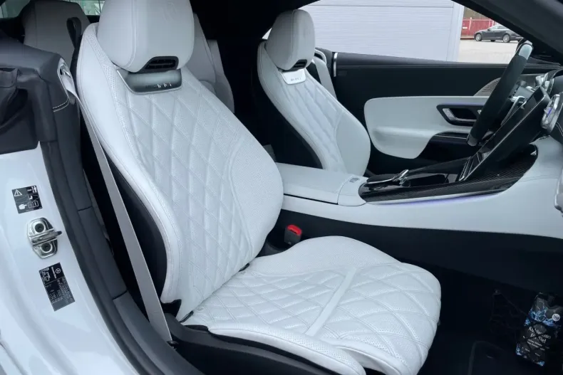 Mercedes-Benz SL 63 AMG din 2023 cu 22.600 km - oferta MER109497 - foto 6