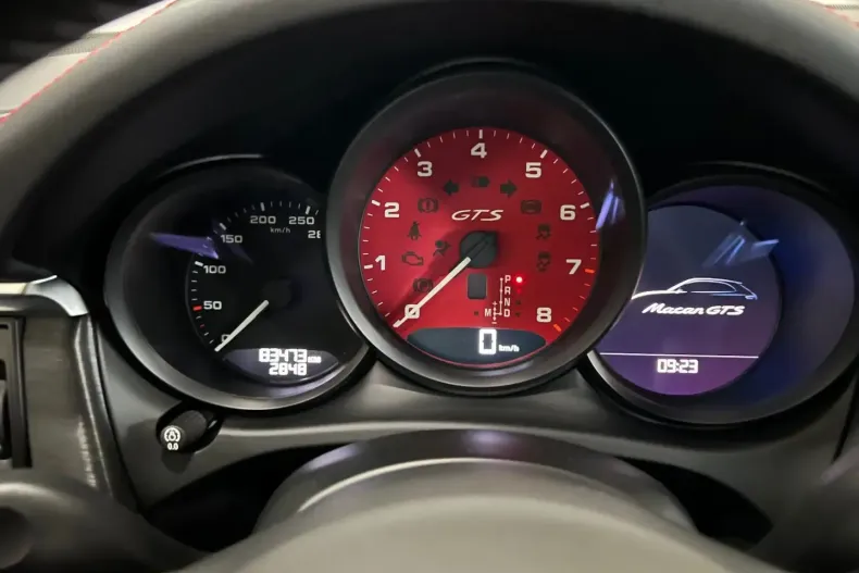 Porsche Macan din 2020 cu 83.473 km - oferta POR109502 - foto 9