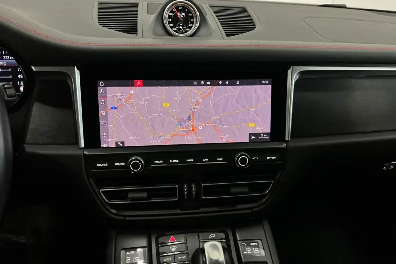 Porsche Macan din 2020 cu 83.473 km - oferta POR109502 - foto 18