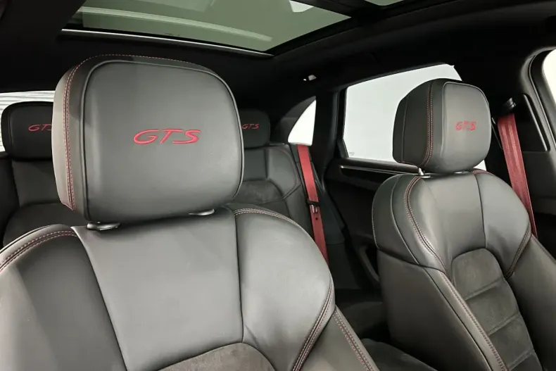 Porsche Macan din 2020 cu 83.473 km - oferta POR109502 - foto 20