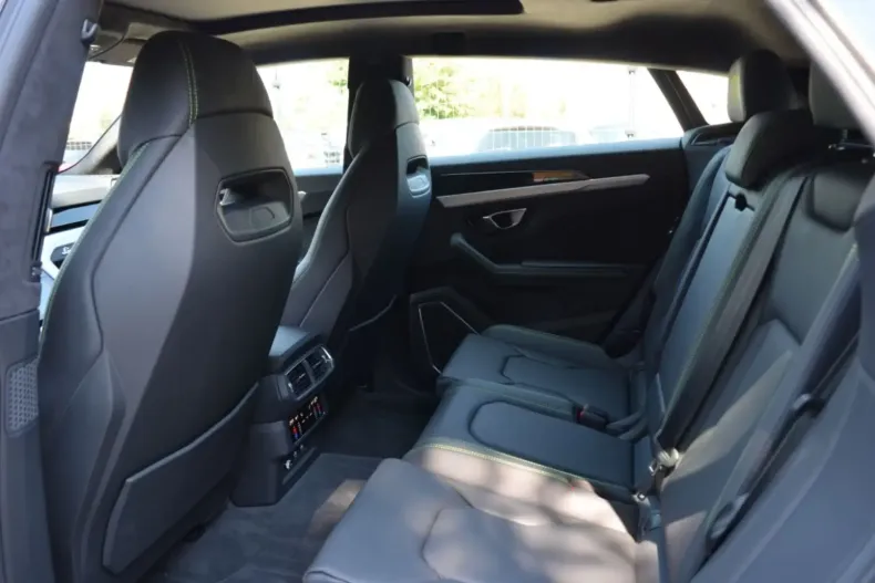 Lamborghini Urus din 2022 cu 14.000 km - oferta LAM109517 - foto 12