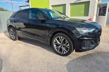 Audi Q8 din 2023 - oferta AUD109534