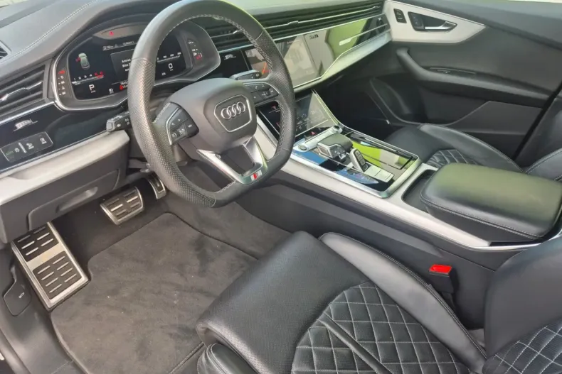 Audi Q8 din 2023 cu 76.145 km - oferta AUD109534 - foto 10