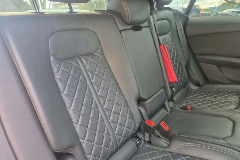 Audi Q8 din 2023 cu 76.145 km - oferta AUD109534 - foto 21