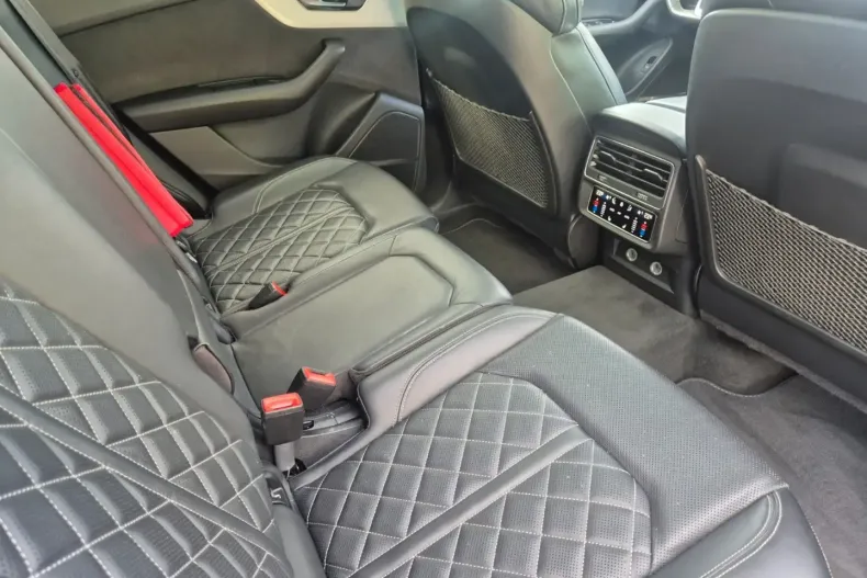 Audi Q8 din 2023 cu 76.145 km - oferta AUD109534 - foto 22