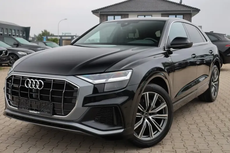 Audi Q8 din 2023 cu 30.296 km - oferta AUD109541 - foto 1