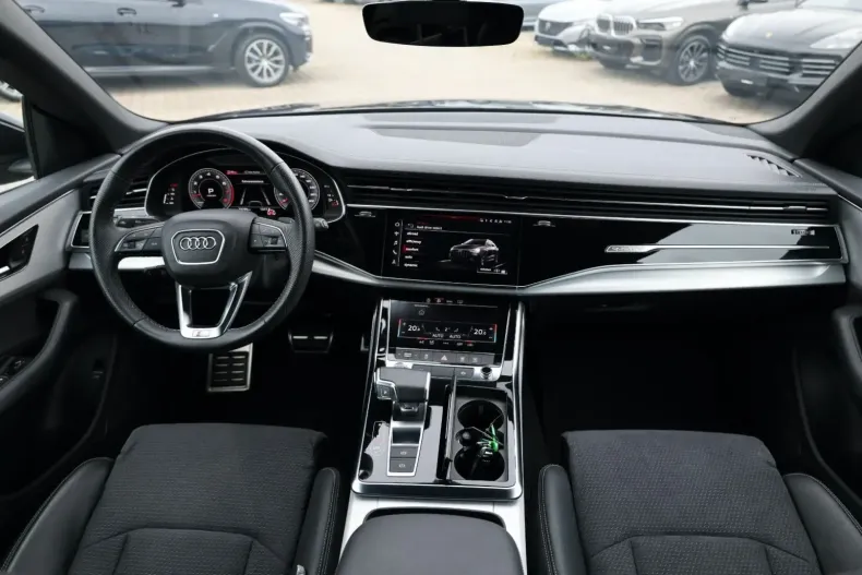 Audi Q8 din 2023 cu 30.296 km - oferta AUD109541 - foto 8