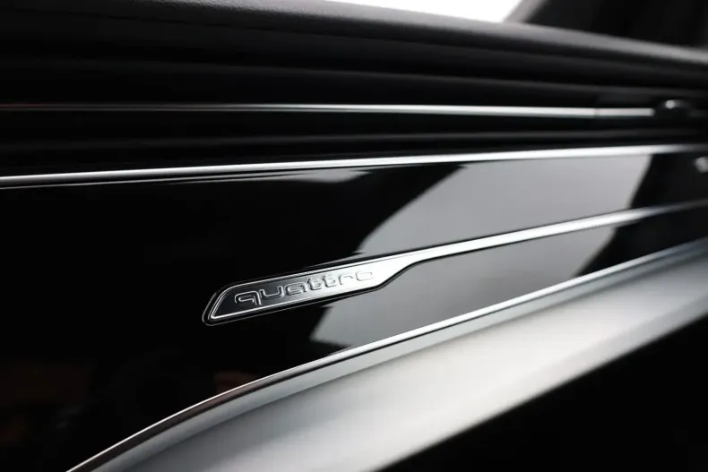 Audi Q8 din 2023 cu 30.296 km - oferta AUD109541 - foto 24