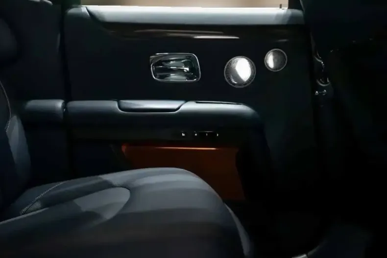 Rolls-Royce Ghost din 2023 cu 33.785 km - oferta ROL109551 - foto 21