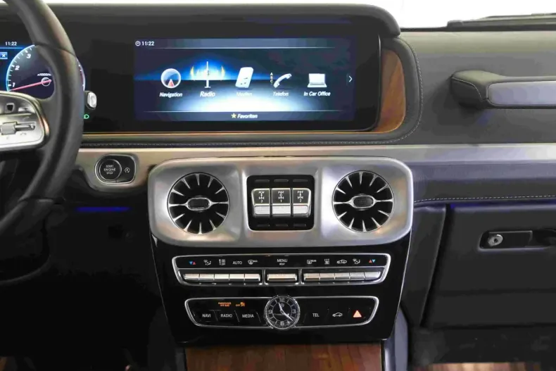 Mercedes-Benz G 500 din 2023 cu 12.033 km - oferta MER109560 - foto 11