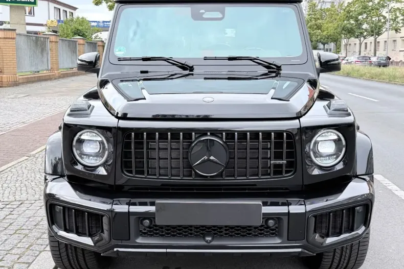 Mercedes-Benz G 63 AMG din 2024 cu 8.900 km - oferta MER109562 - foto 2