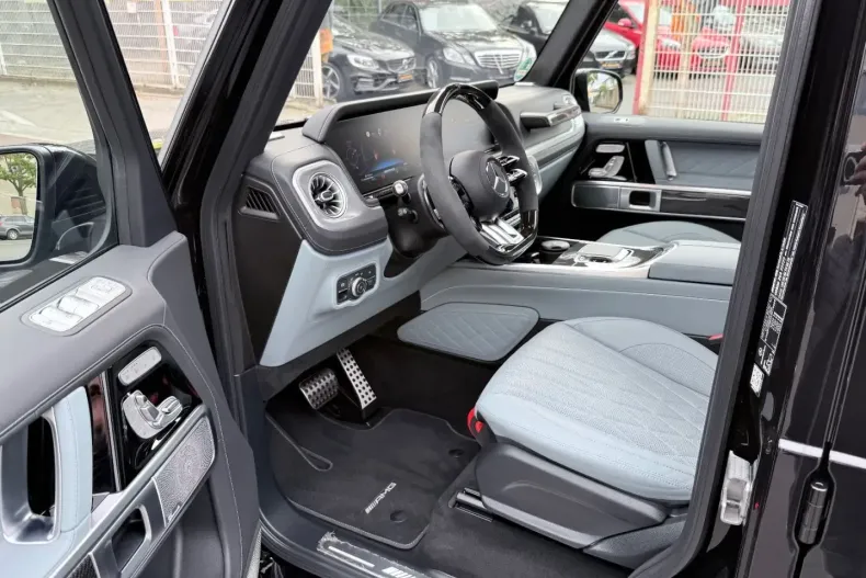 Mercedes-Benz G 63 AMG din 2024 cu 8.900 km - oferta MER109562 - foto 9