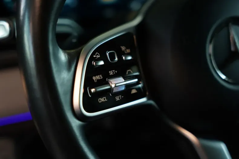 Mercedes-Benz GLE 350 din 2022 cu 63.000 km - oferta MER109584 - foto 18