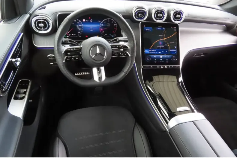 Mercedes-Benz GLC 200 din 2024 cu 11.657 km - oferta MER109600 - foto 6