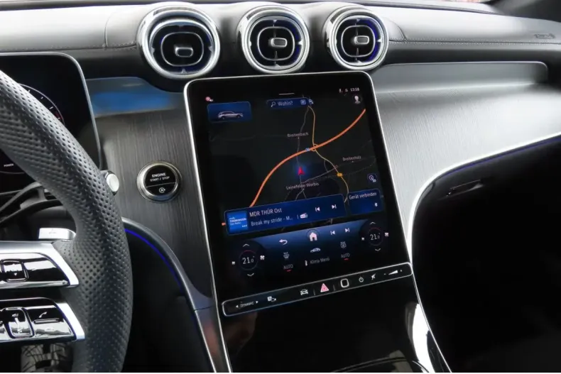 Mercedes-Benz GLC 200 din 2024 cu 11.657 km - oferta MER109600 - foto 12