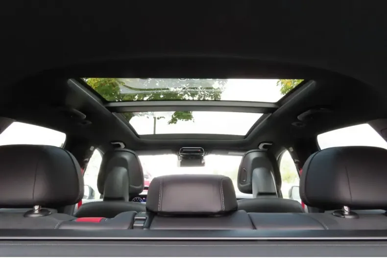 Mercedes-Benz GLC 200 din 2024 cu 11.657 km - oferta MER109600 - foto 14