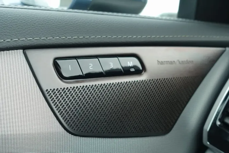 Volvo XC90 din 2024 cu 29.600 km - oferta VOL109615 - foto 16