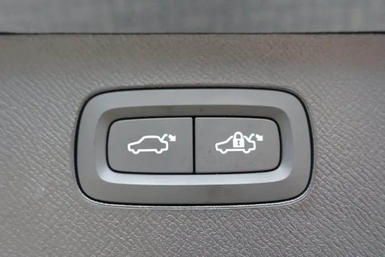 Volvo XC90 din 2024 cu 29.600 km - oferta VOL109615 - foto 30