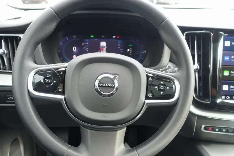 Volvo XC60 din 2022 cu 46.000 km - oferta VOL109619 - foto 19