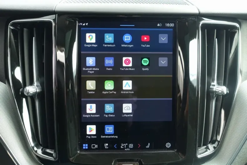 Volvo XC60 din 2022 cu 46.000 km - oferta VOL109619 - foto 26