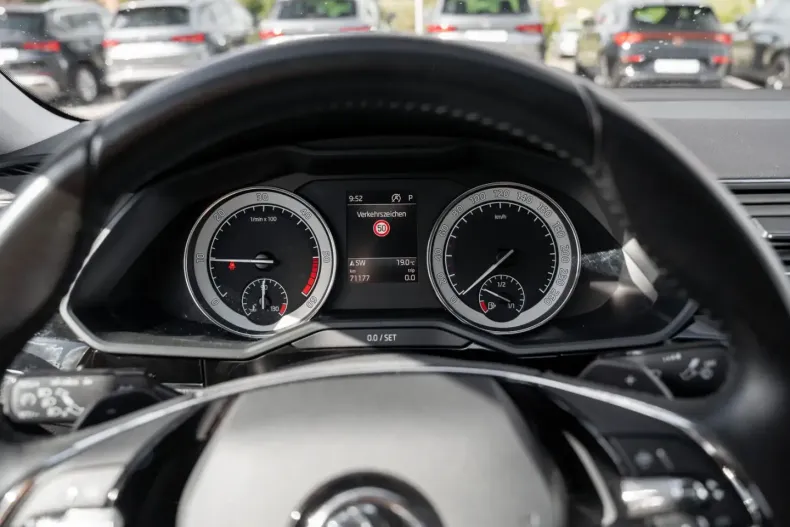 Skoda Superb din 2021 cu 71.227 km - oferta SKO109624 - foto 17