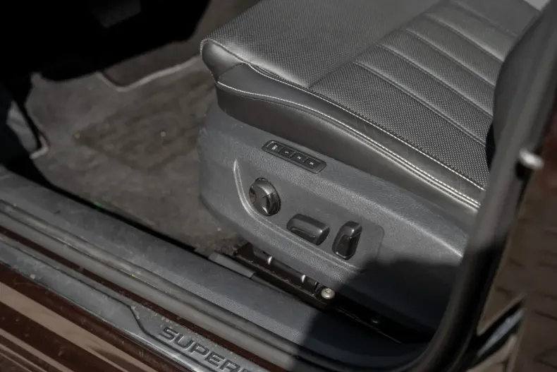 Skoda Superb din 2021 cu 71.227 km - oferta SKO109624 - foto 23