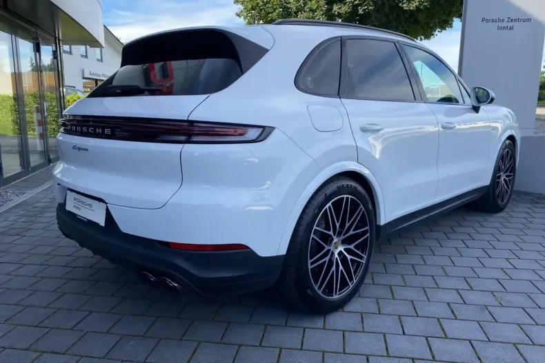 Porsche Cayenne din 2024 cu 23.900 km - oferta POR109625 - foto 6